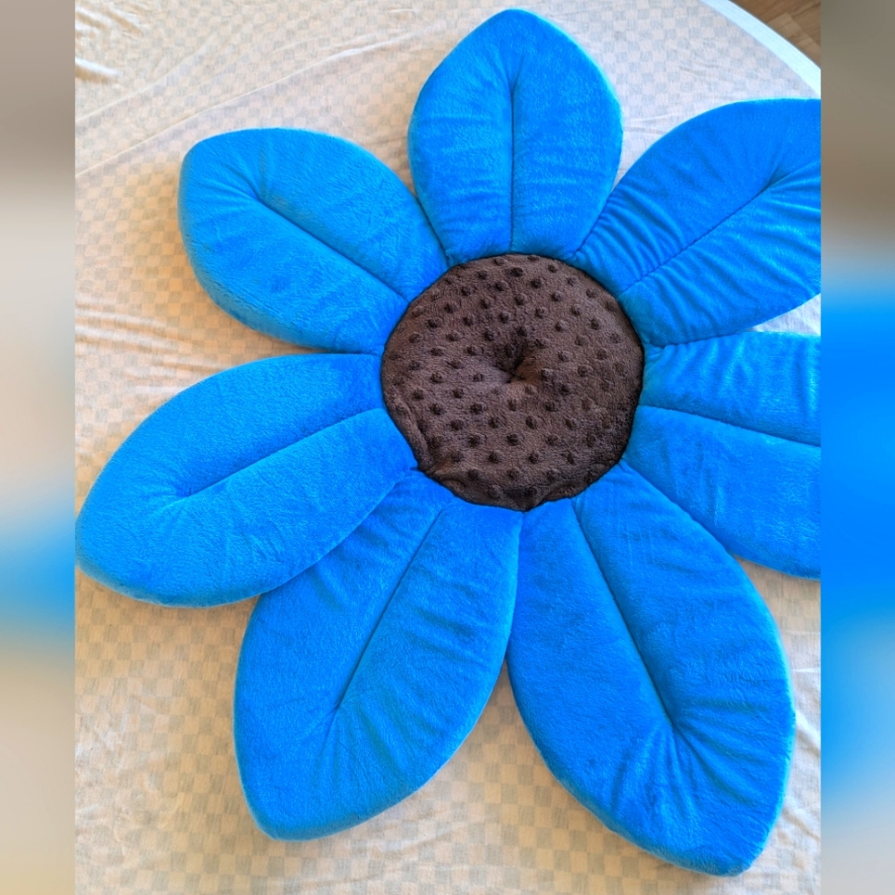 ❌SOLD❌ Blue Baby Bathing Flower